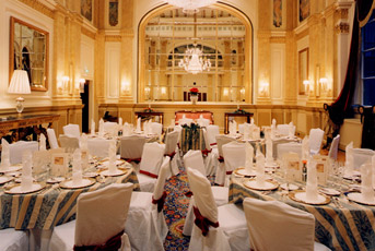 <?php echo $hotelname_visible; ?> lobby